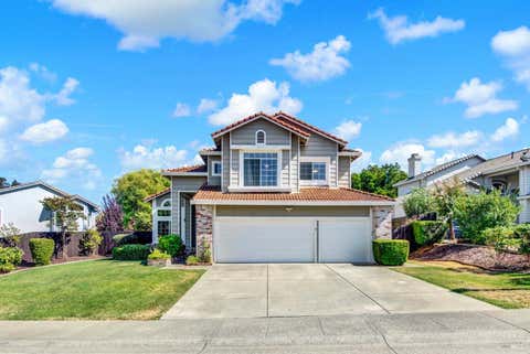 Photo of 3225 Bear Creek Drive, Fairfield, CA 94534 (MLS # 326060270)