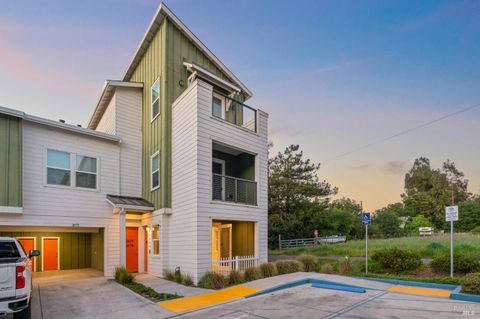 Photo of 2672 Franz Kafka Avenue, Santa Rosa, CA 95404 (MLS # 326027676)