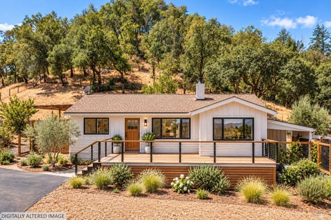 Photo of 5100 W Soda Rock Lane, Healdsburg, CA 95448 (MLS # 326064866)