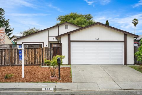 Photo of 148 Obrien Circle, Vallejo, CA 94589 (MLS # 326045558)