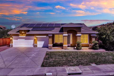 Photo of 3795 Stafford Springs Way, Fairfield, CA 94533 (MLS # 326065392)