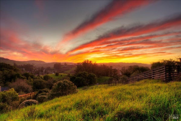 45 AUGUSTA CIR, PETALUMA, CA 94952 - Image 8d6a3c49b729c688335b144ae8997954/3671663641