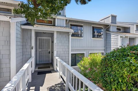 Photo of 2002 Clearview Circle, Benicia, CA 94510 (MLS # 326059224)