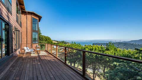 Photo of 23 Venado Drive, Tiburon, CA 94920 (MLS # 326042744)