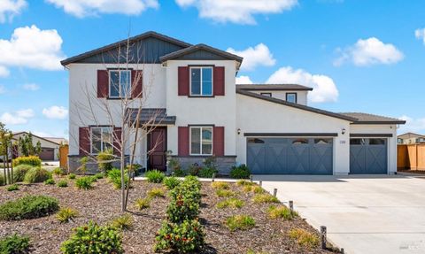 Photo of 1685 Blossom Way, Dixon, CA 95620 (MLS # 326024493)