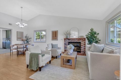 Photo of 906 Steller Way, Suisun City, CA 94585 (MLS # 326046316)