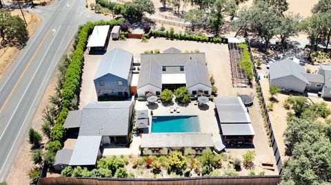 Photo of 85 W Trinity Road, Glen Ellen, CA 95442 (MLS # 326023937)