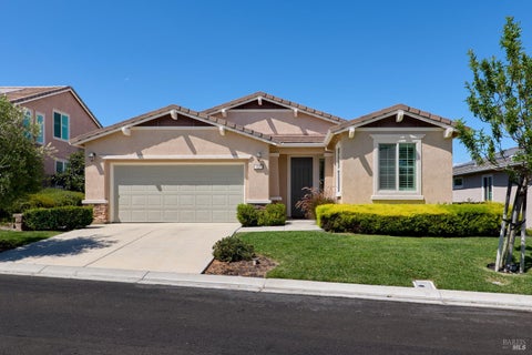 Photo of 177 River Oaks Drive, Rio Vista, CA 94571 (MLS # 326076202)