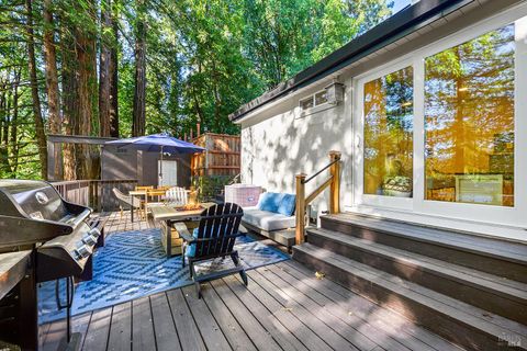 Photo of 16017 Palo Alto Drive, Guerneville, CA 95446 (MLS # 326021496)