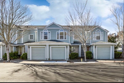 Photo of 605 Laurel Grove Circle Circle, Santa Rosa, CA 95407 (MLS # 326042500)