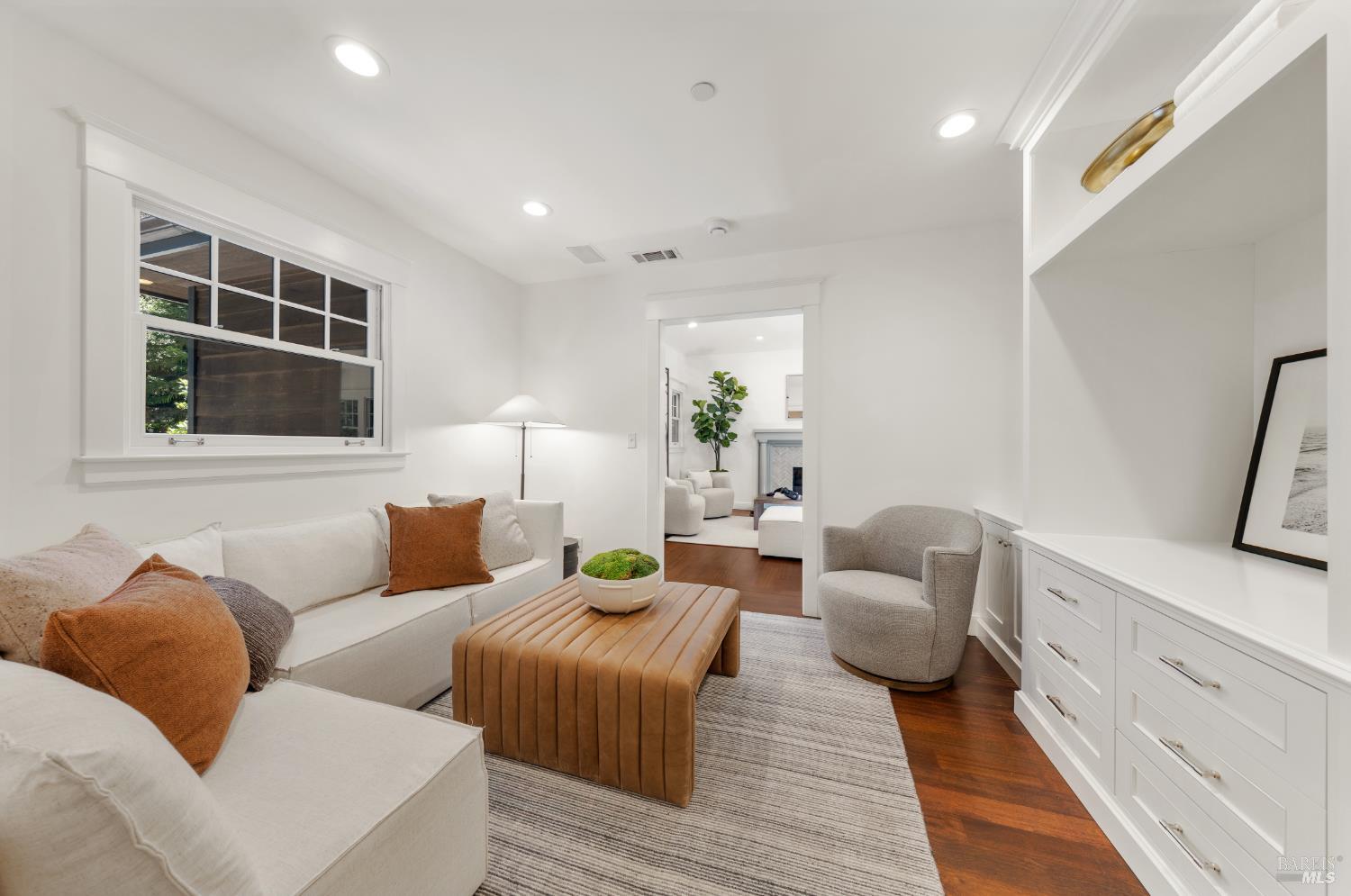 14 Sunny Oaks Drive