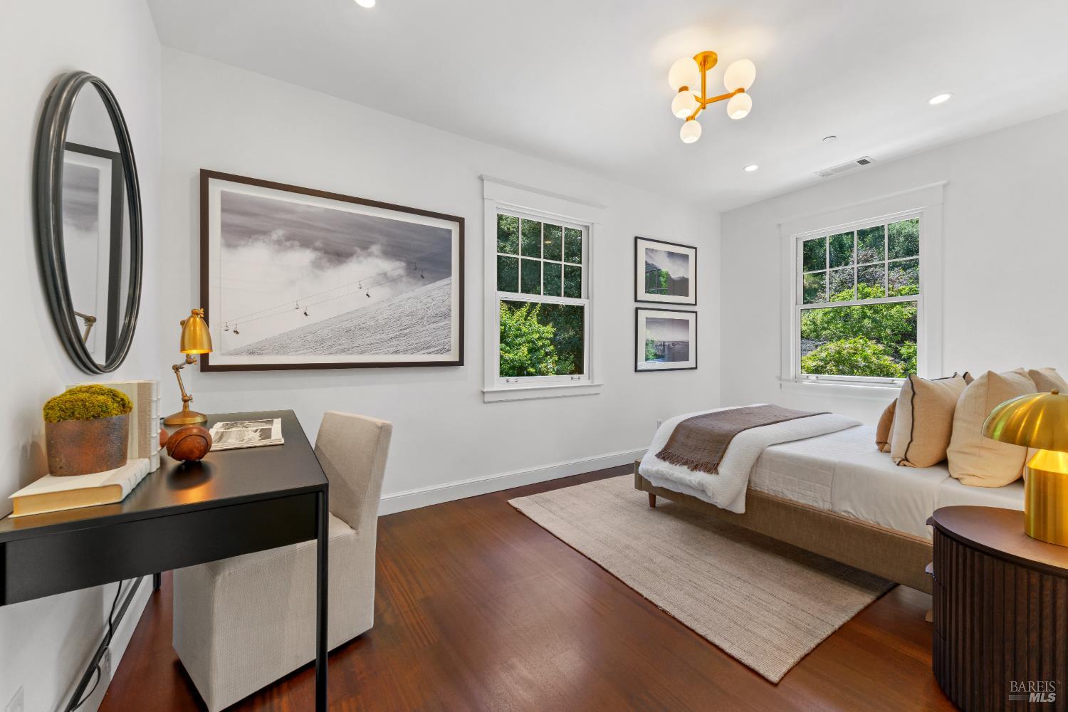 14 Sunny Oaks Drive