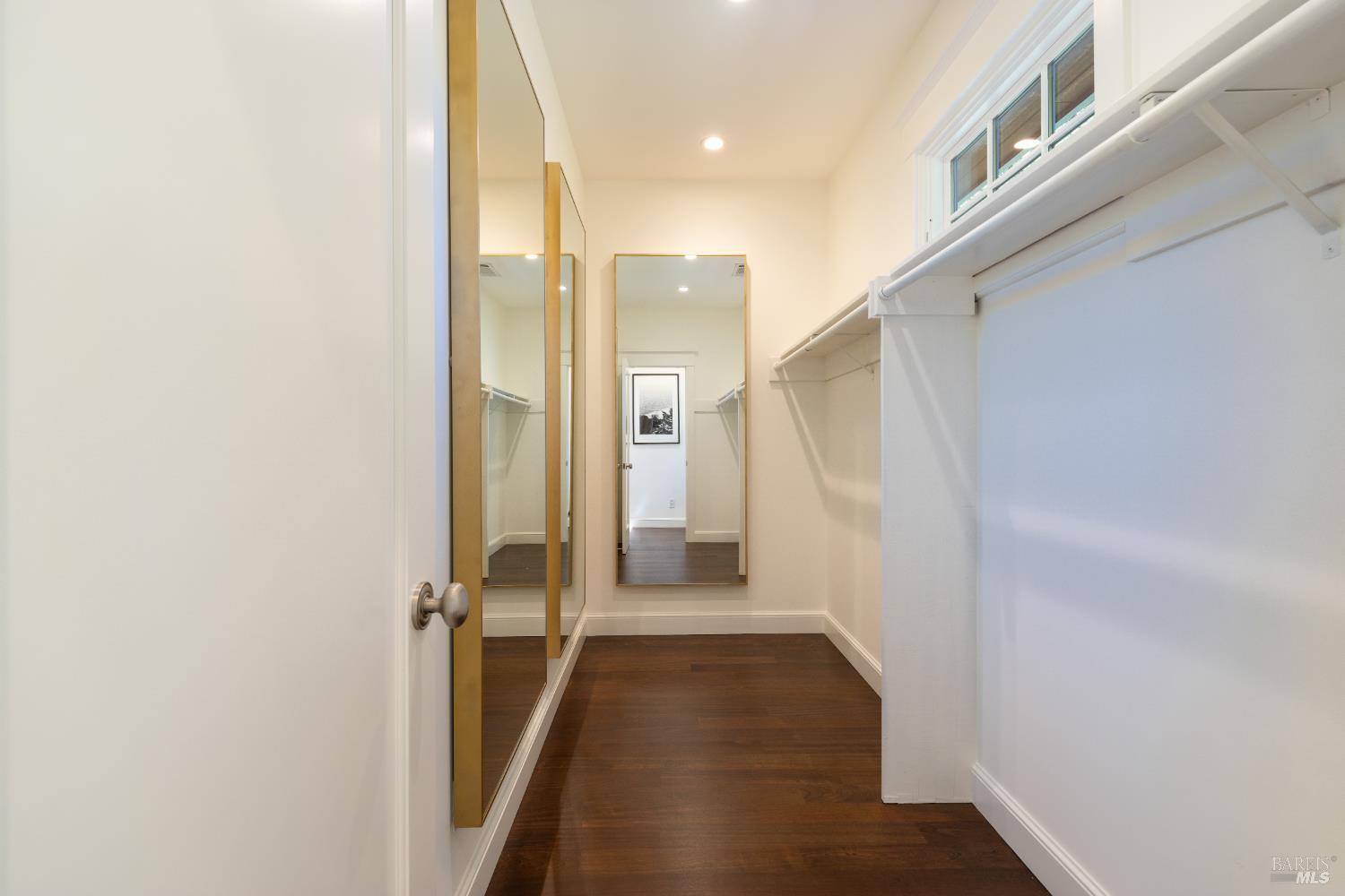 14 Sunny Oaks Drive
