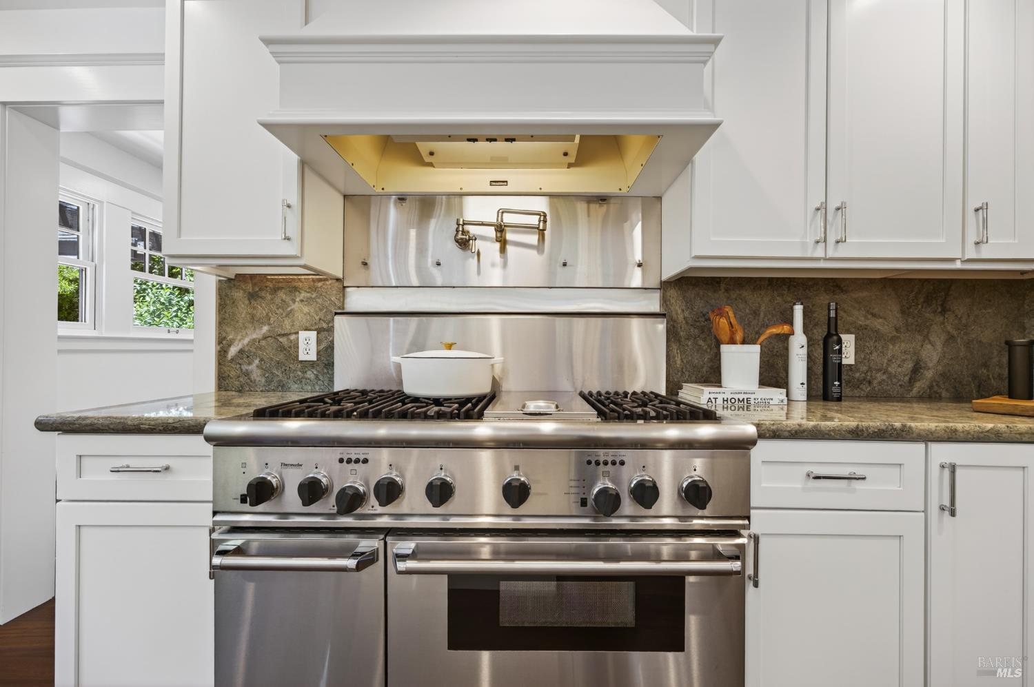 14 Sunny Oaks Drive
