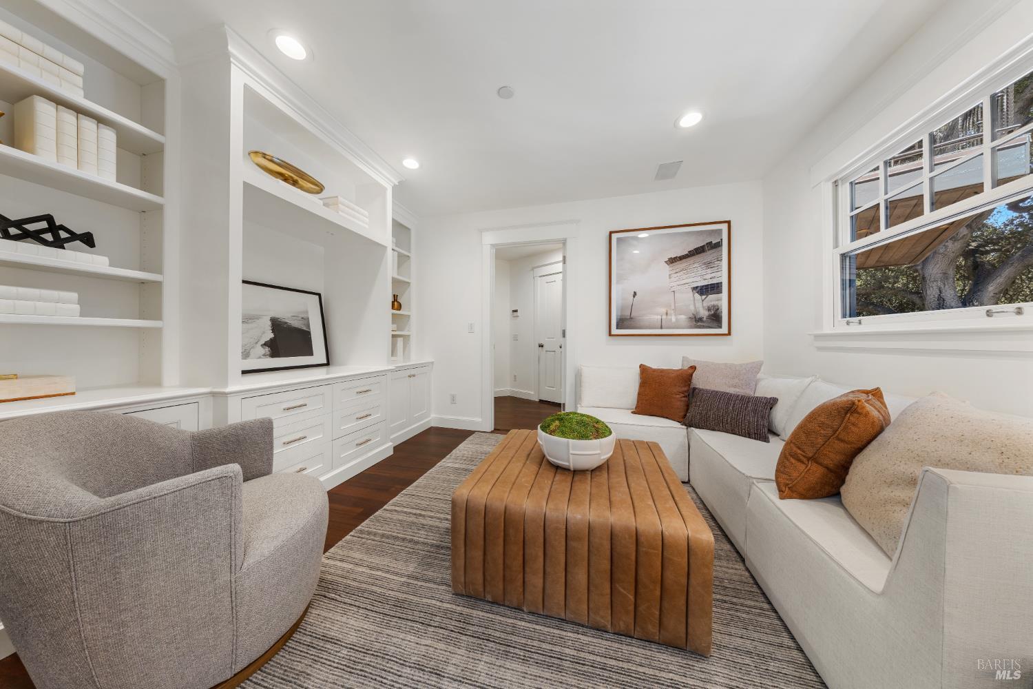 14 Sunny Oaks Drive