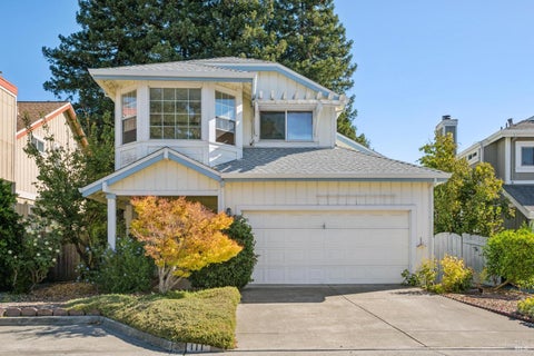 Photo of 111 White Oak Circle, Petaluma, CA 94952 (MLS # 326088175)