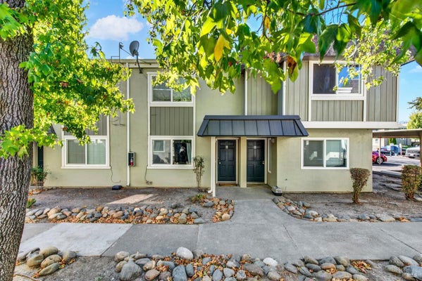 1354 CALLEN ST APT C, VACAVILLE, CA 95688 - Image 9cd6b61aef4fe1ded7302807e02fa97c/1248300082