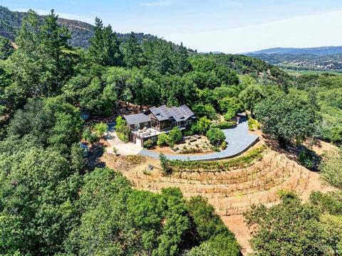Photo of 6341 W Dry Creek Road, Healdsburg, CA 95448 (MLS # 326070662)