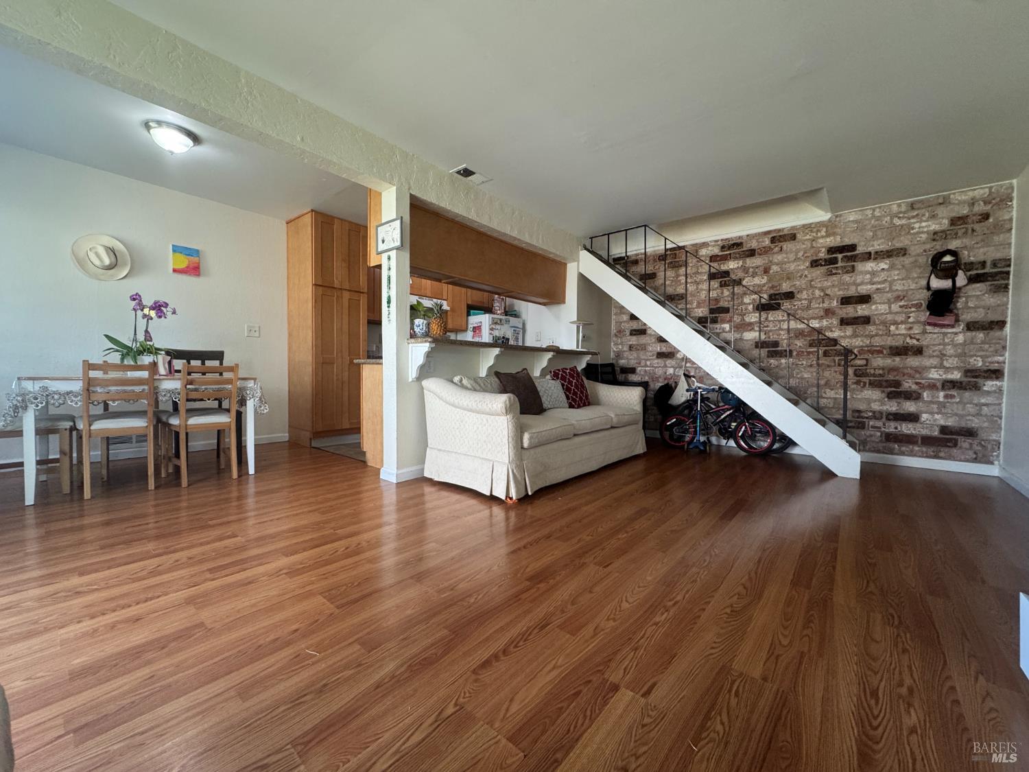 327 Bahia Lane