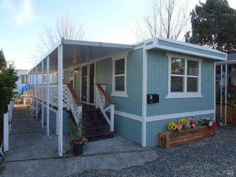 Photo of 700 Shady Glen Avenue #24, Vacaville, CA 95688 (MLS # 326013468)