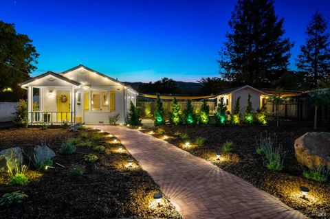 Photo of 1171 Mountain View Avenue, Saint Helena, CA 94574 (MLS # 326027478)