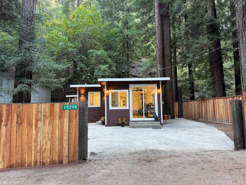 Photo of 15298 Willow Road, Guerneville, CA 95471 (MLS # 326084451)