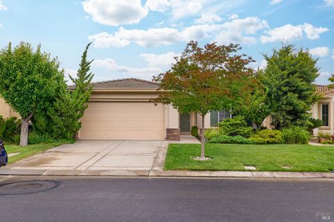 Photo of 512 Twin Pines Drive, Rio Vista, CA 94571 (MLS # 326040240)