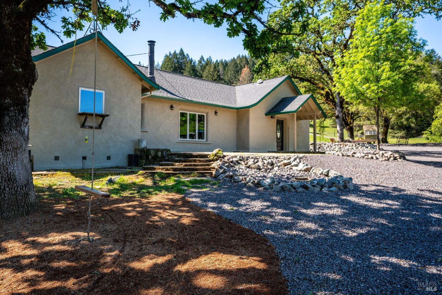 Ukiah, California, 95482, United States, 3 Bedrooms Bedrooms, ,3 BathroomsBathrooms,Residential,Active,2019494