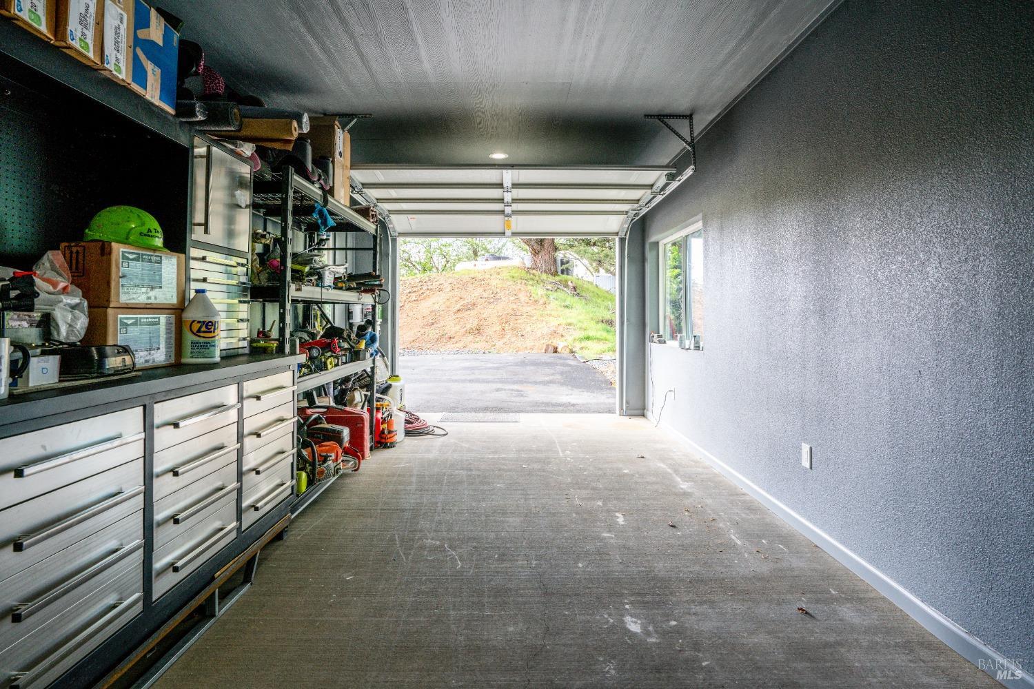 Ukiah, California, 95482, United States, 3 Bedrooms Bedrooms, ,3 BathroomsBathrooms,Residential,Active,2019494