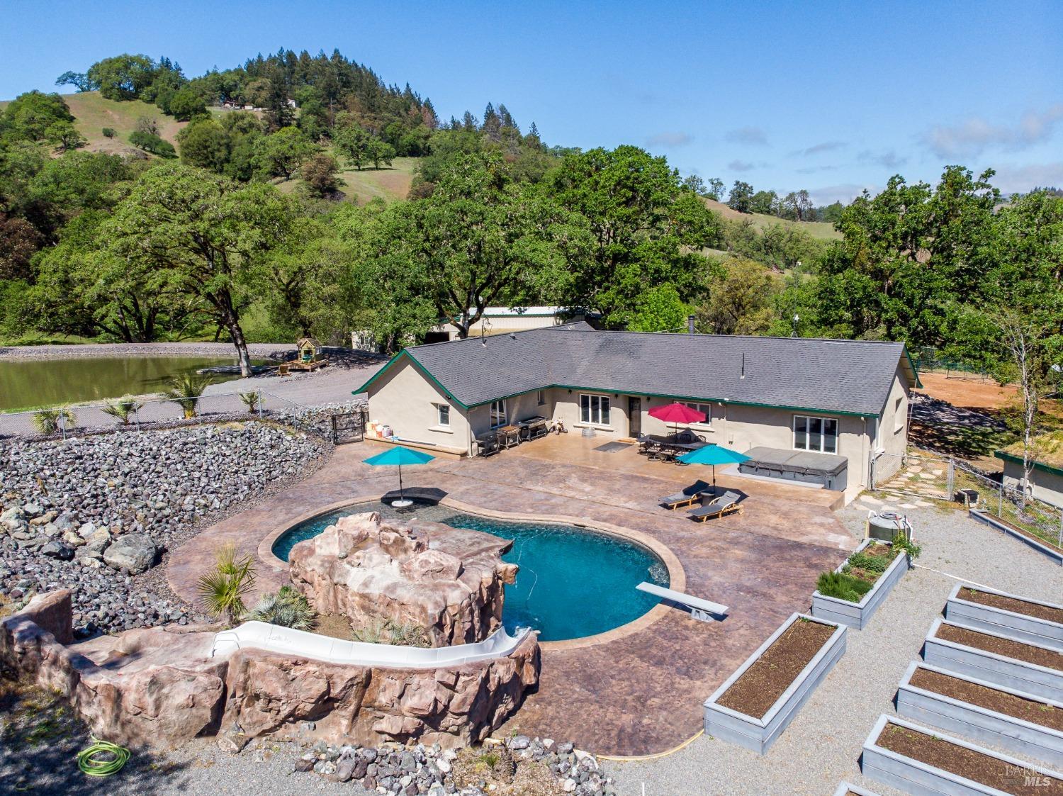 Ukiah, California, 95482, United States, 3 Bedrooms Bedrooms, ,3 BathroomsBathrooms,Residential,Active,2019494