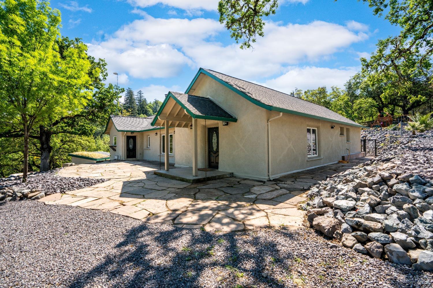 Ukiah, California, 95482, United States, 3 Bedrooms Bedrooms, ,3 BathroomsBathrooms,Residential,Active,2019494