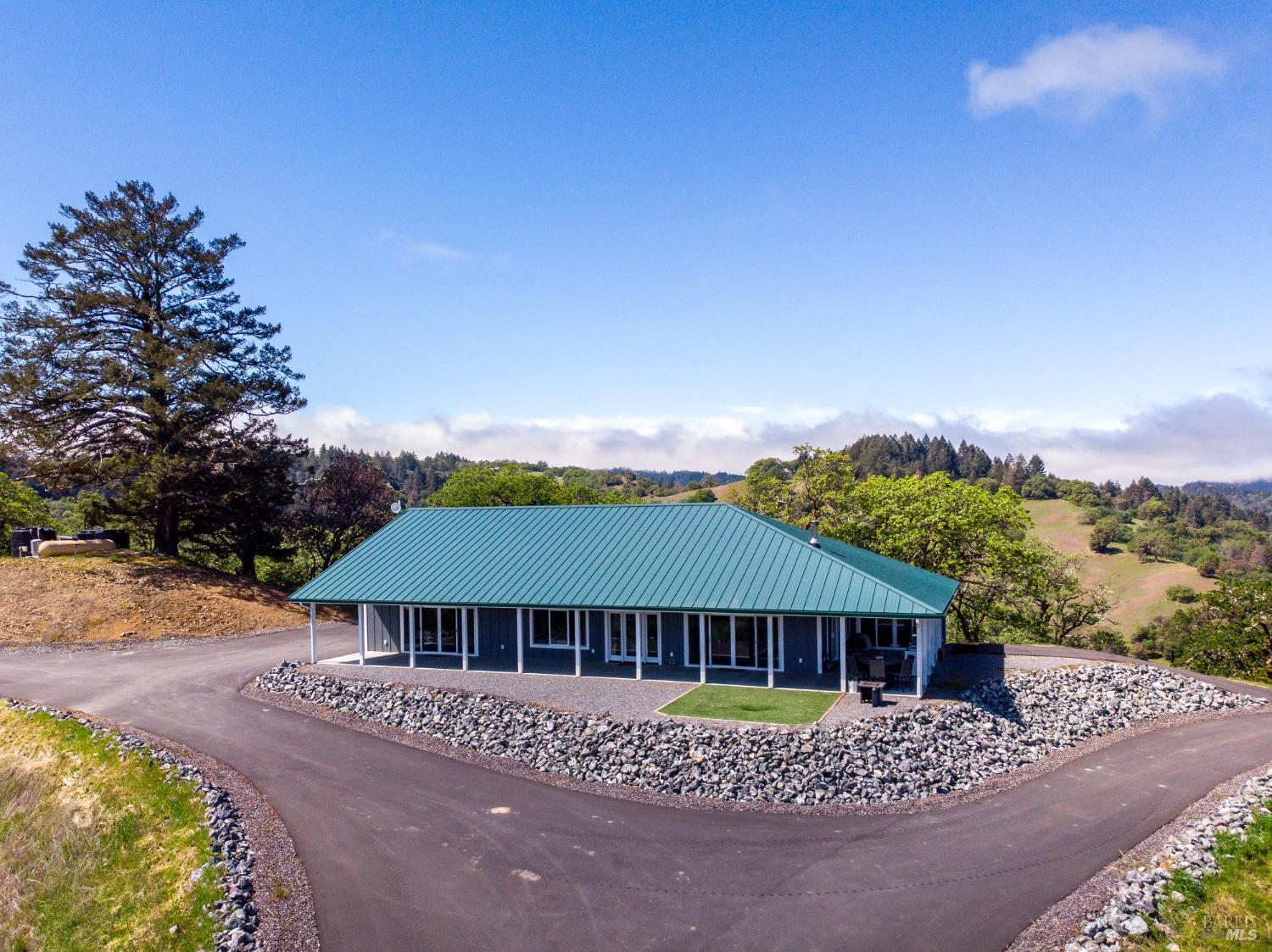 Ukiah, California, 95482, United States, 3 Bedrooms Bedrooms, ,3 BathroomsBathrooms,Residential,Active,2019494