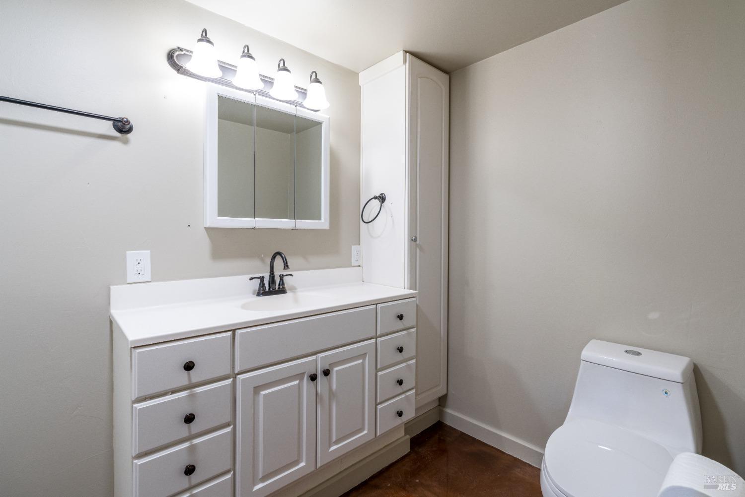 Ukiah, California, 95482, United States, 3 Bedrooms Bedrooms, ,3 BathroomsBathrooms,Residential,Active,2019494