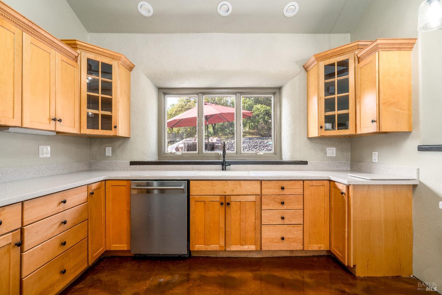 Ukiah, California, 95482, United States, 3 Bedrooms Bedrooms, ,3 BathroomsBathrooms,Residential,Active,2019494