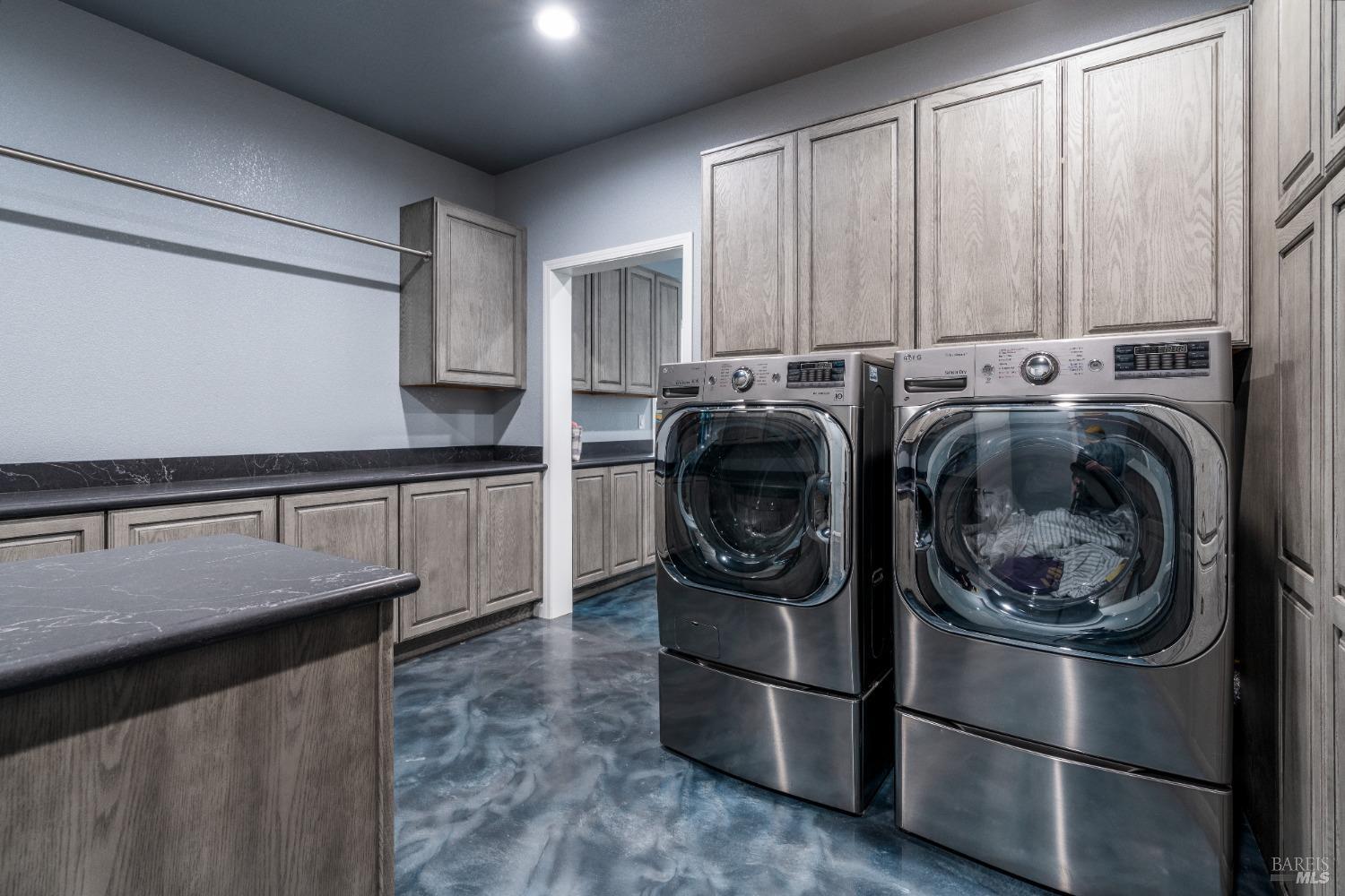 Ukiah, California, 95482, United States, 3 Bedrooms Bedrooms, ,3 BathroomsBathrooms,Residential,Active,2019494