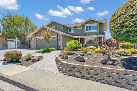 Photo of 842 Oxford Way, Benicia, CA 94510 (MLS # 326064155)