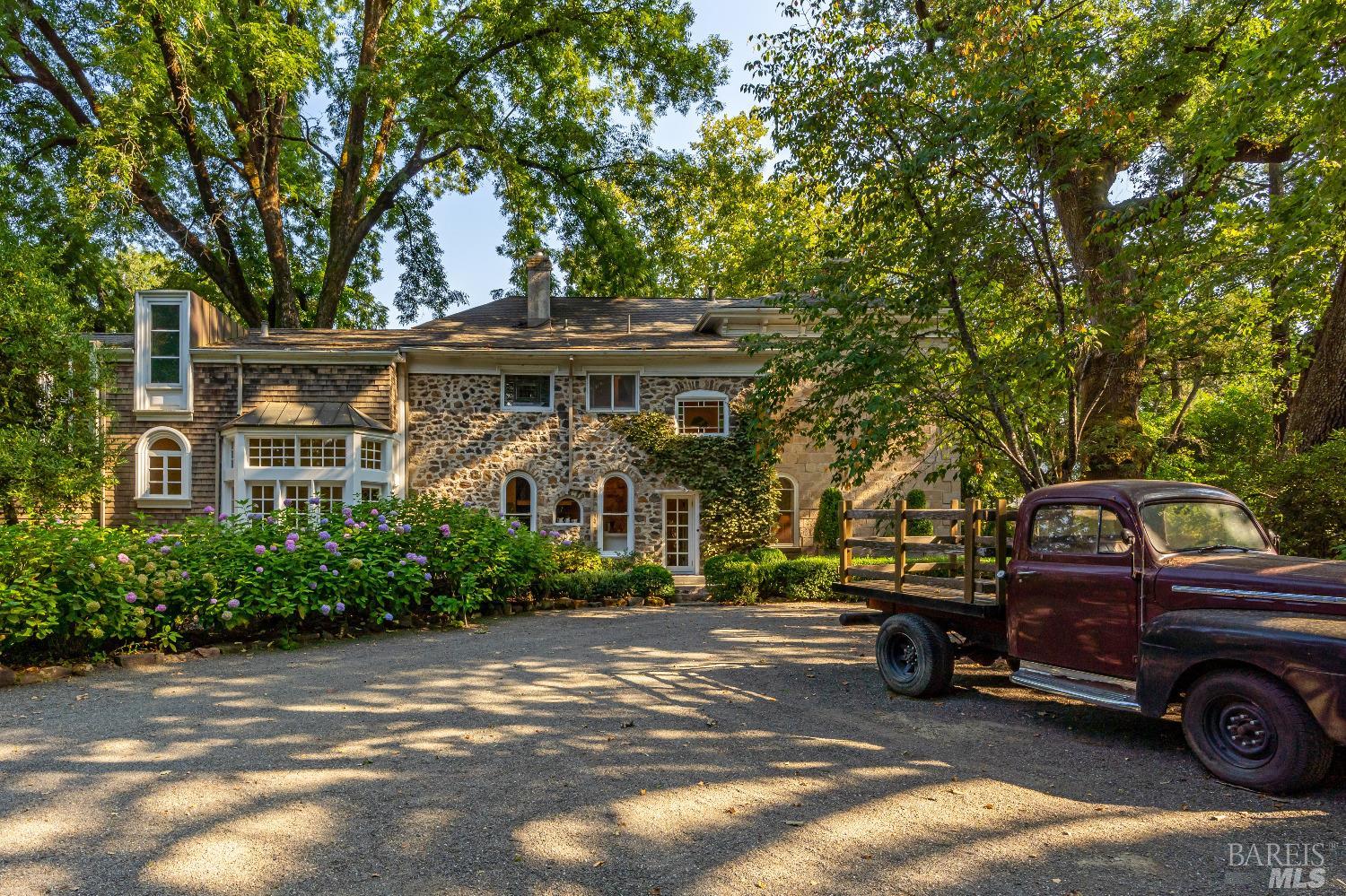 1105 Lodi Lane