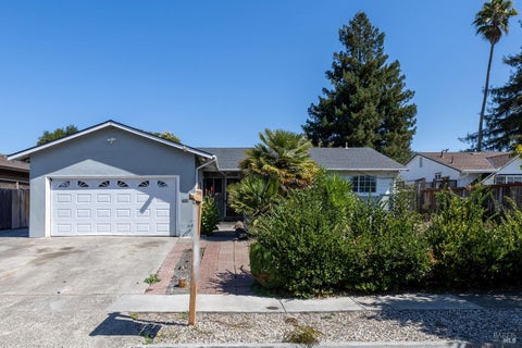 Photo of 7534 Adrian Drive, Rohnert Park, CA 94928 (MLS # 326079190)