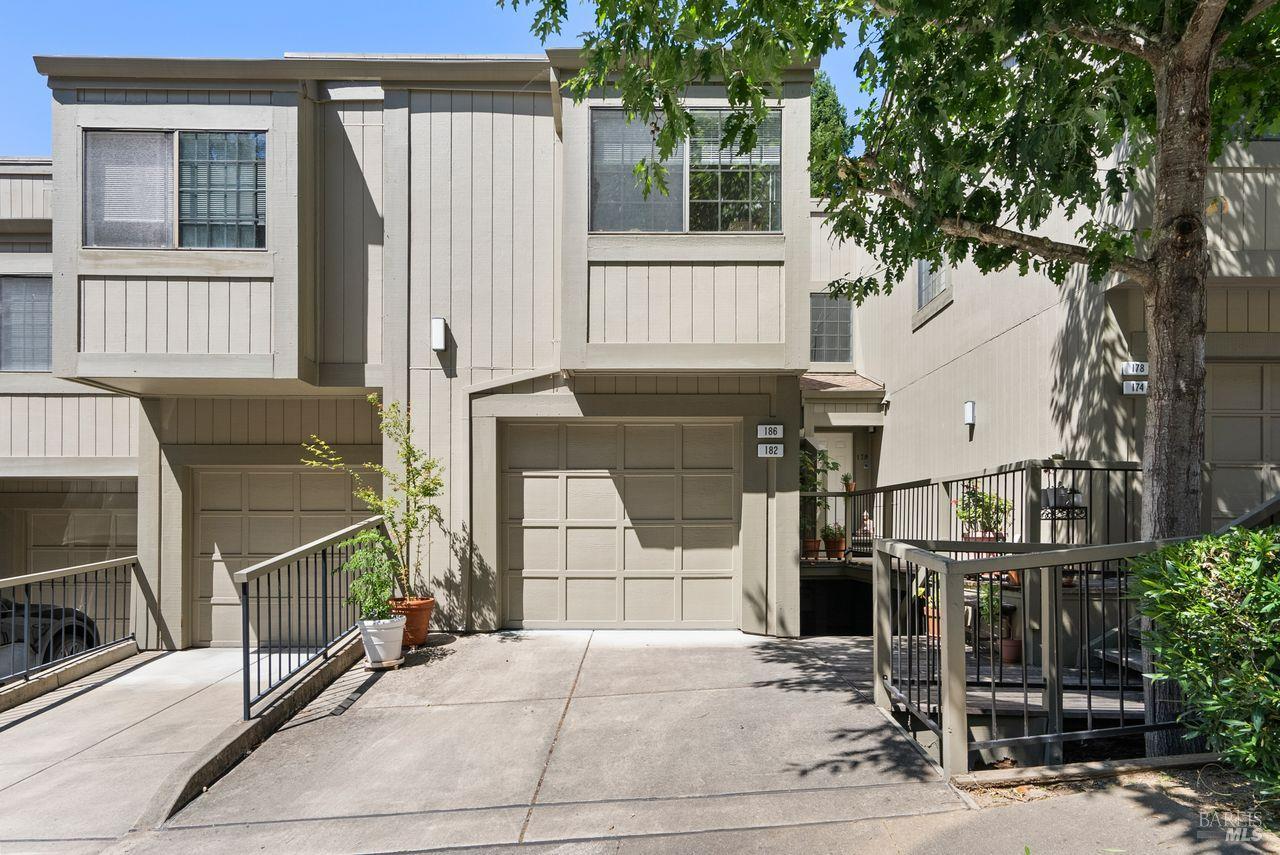 186 Red Hawk Road