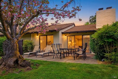 Photo of 13 Fairways Drive, Napa, CA 94558 (MLS # 326026136)