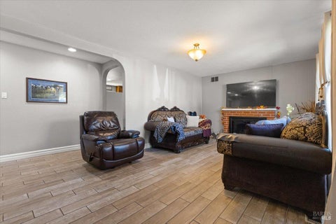 Photo of 636 Southwood Drive, Santa Rosa, CA 95407 (MLS # 326084589)