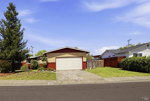 Photo of 230 Adele Avenue, Rohnert Park, CA 94928 (MLS # 326031806)