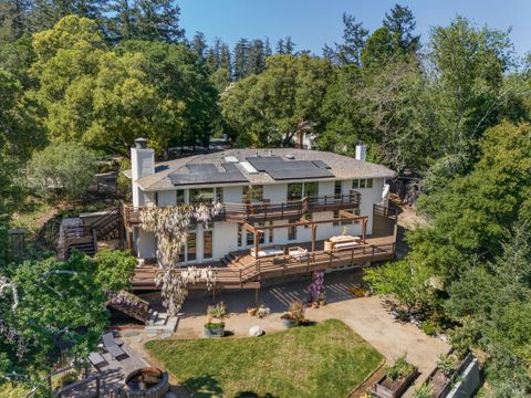 Photo of 17 Madrone Avenue, Woodacre, CA 94973 (MLS # 326024809)