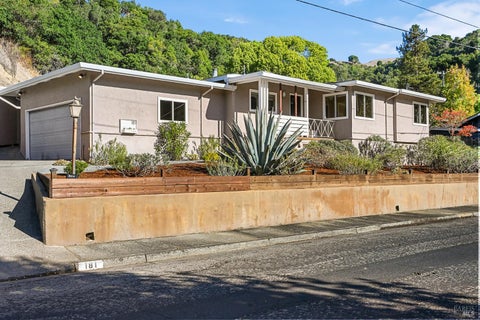 Photo of 181 Marinda Drive, Fairfax, CA 94930 (MLS # 326084568)