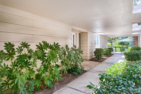 Photo of 330 Twin Lakes Drive, Santa Rosa, CA 95409 (MLS # 326070540)