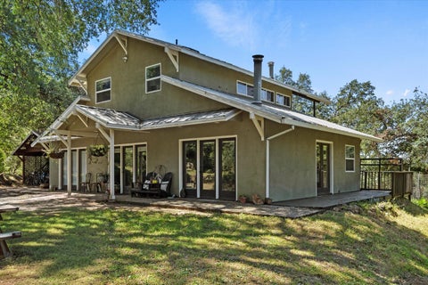 Photo of 13833 Centerville Road, Chico, CA 95928 (MLS # 226124874)