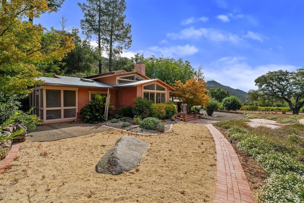 321 Dutch Henry Canyon Road