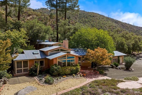 Photo of 321 Dutch Henry Canyon Road, Calistoga, CA 94515 (MLS # 326083005)