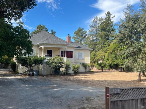 Photo of 1723 Novato Boulevard, Novato, CA 94947 (MLS # 326074227)