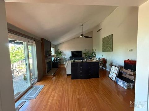 Photo of 28 Elan Way, Napa, CA 94559 (MLS # 326029559)